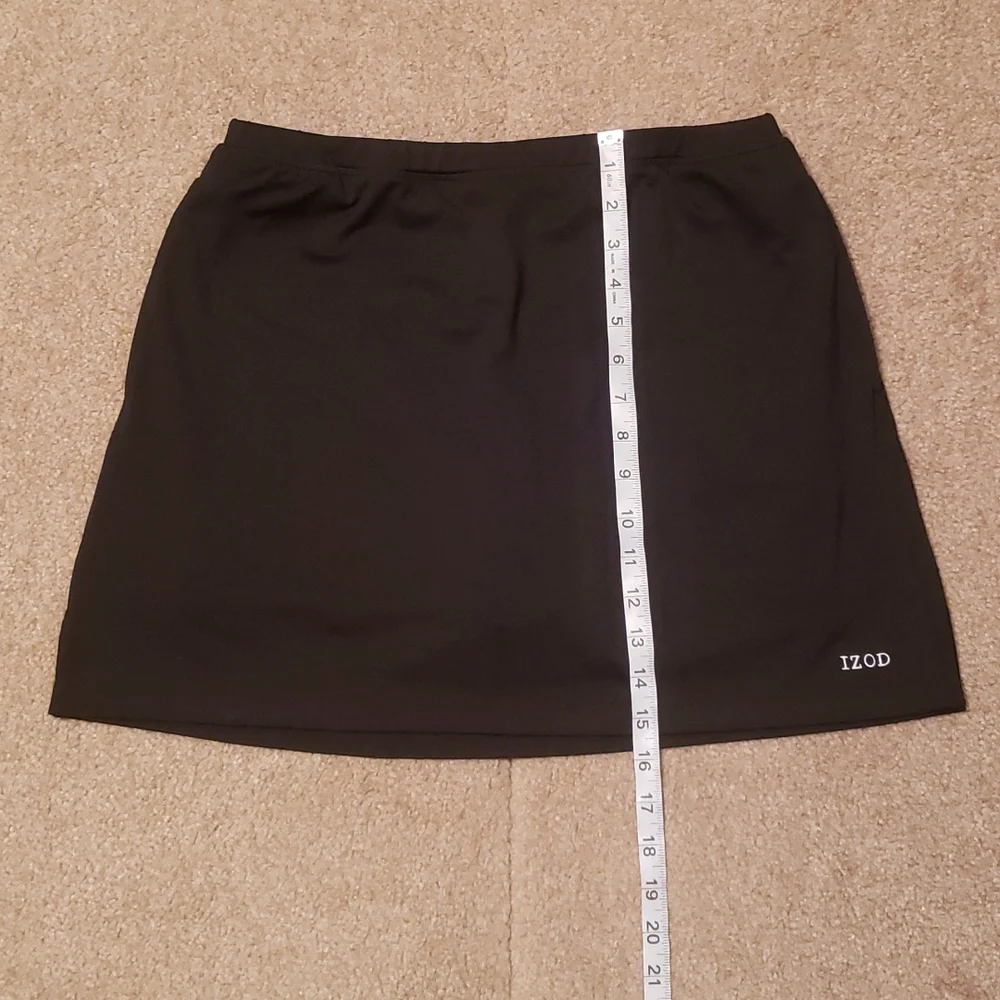 Izod Cool FX Women's Black GolfSkirt
